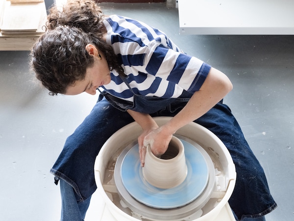 PROFESSIONAL STUDIO POTTERY